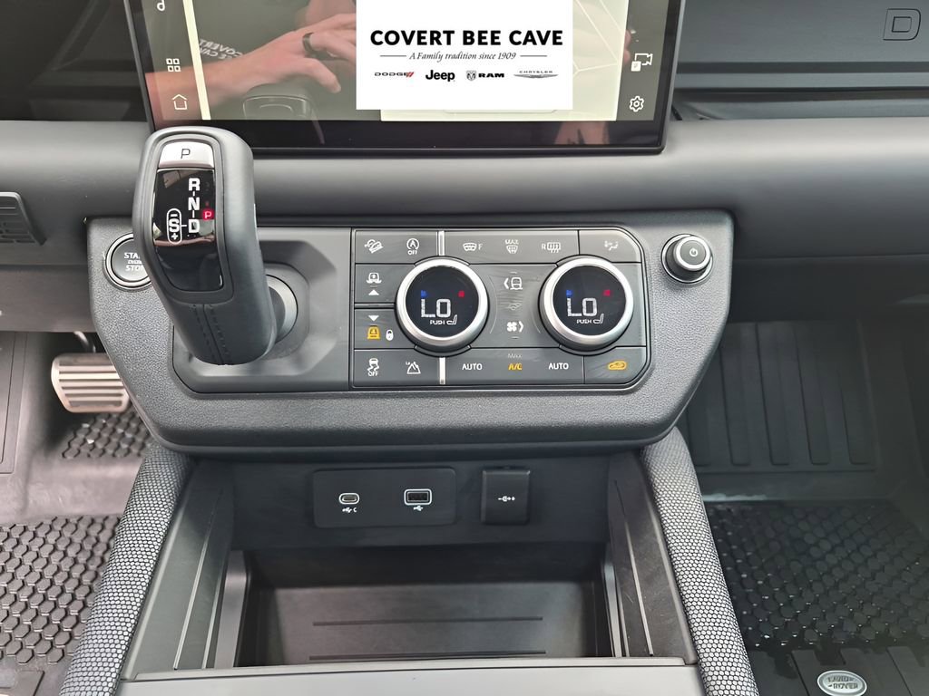 Used 2024 Land Rover Defender 110 Carpathian Edition image 40