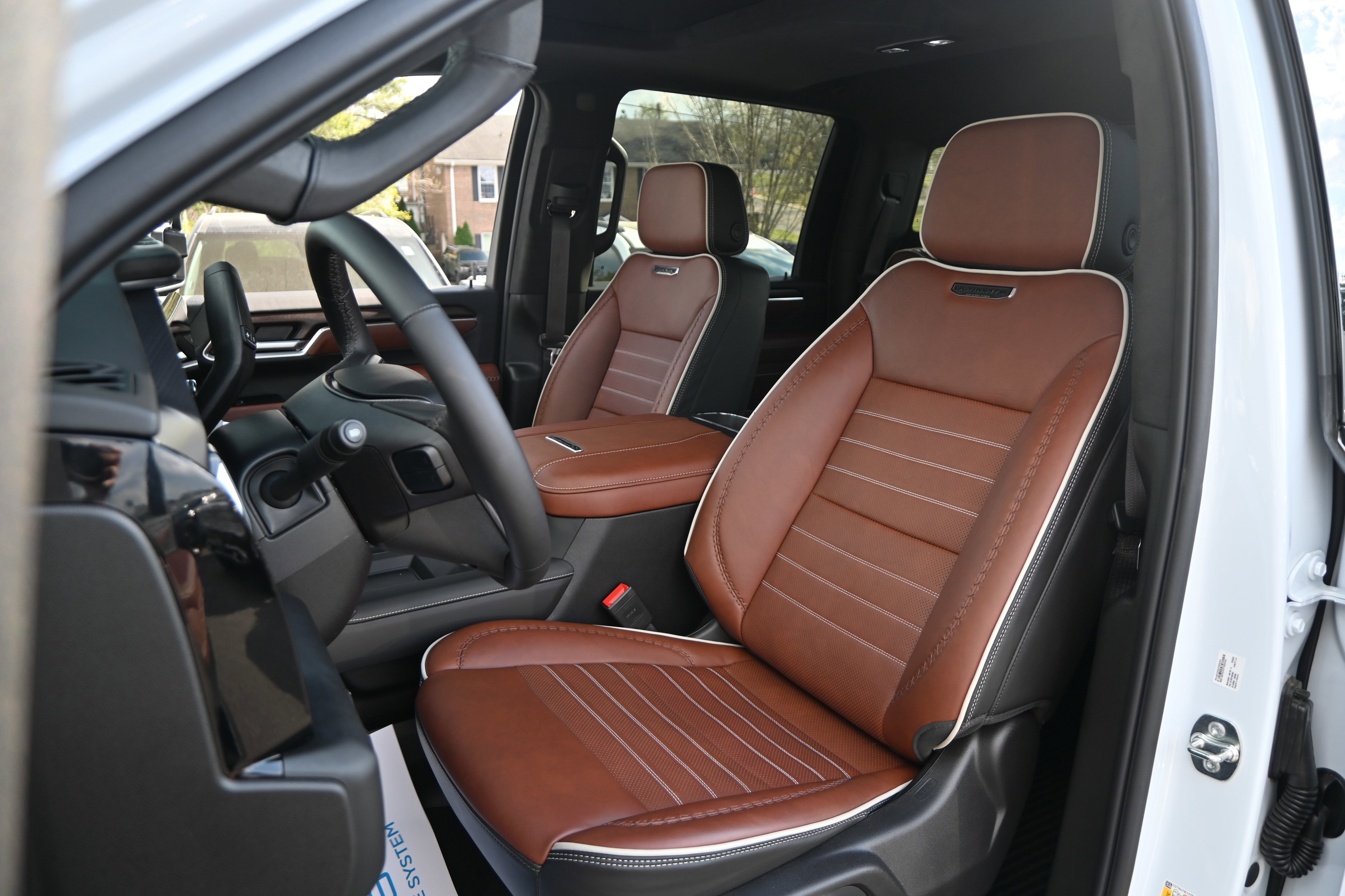 Used 2026 GMC Sierra 3500 Denali Ultimate image 6