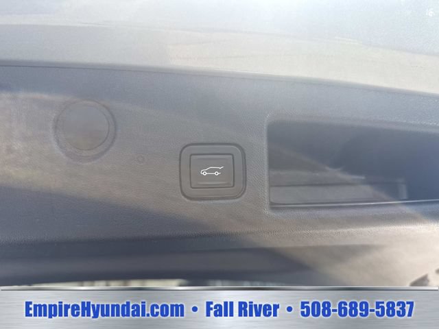 Used 2024 Chevrolet Equinox LT AWD/4WD image 8