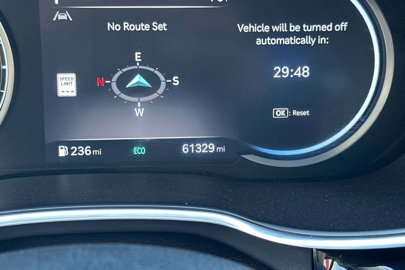 Used 2023 Genesis G80 2.5T image 27