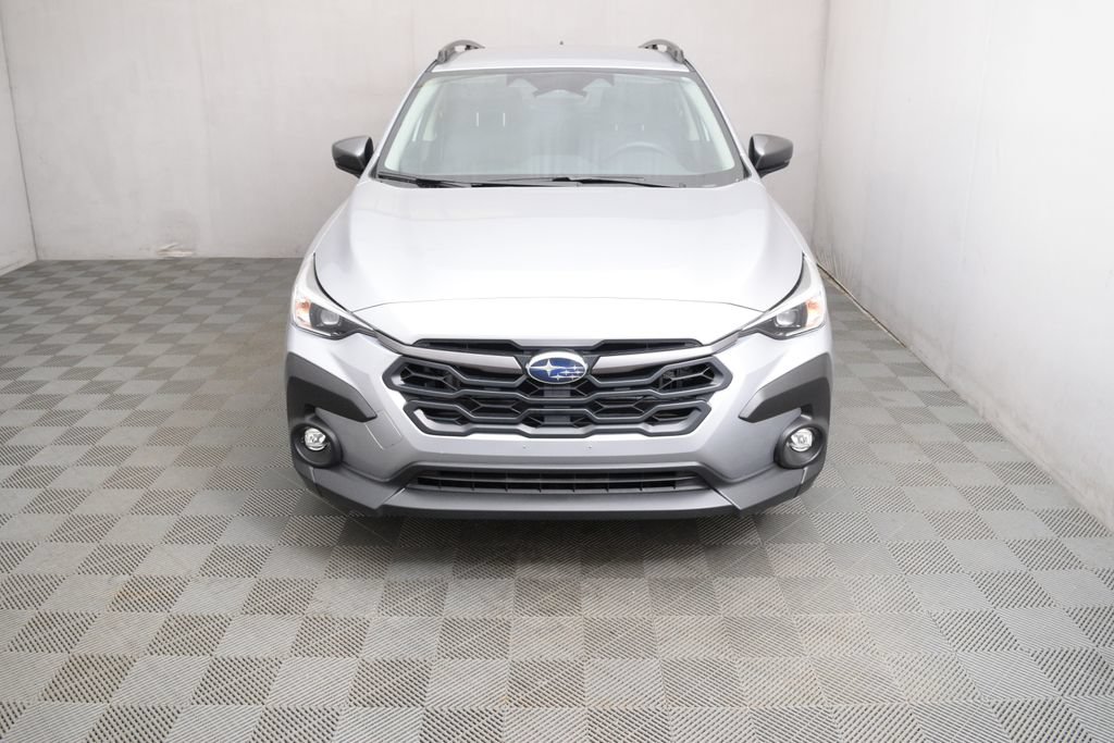 Used 2024 Subaru Crosstrek 2.0i Premium w/ Crosstrek Mirror Package AWD/4WD image 2