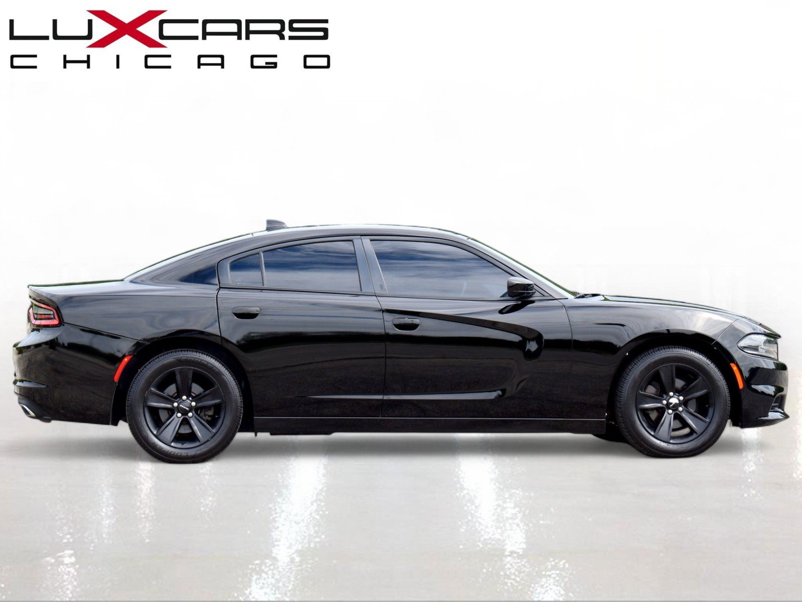 Used 2018 Dodge Charger SXT Plus RWD image 13