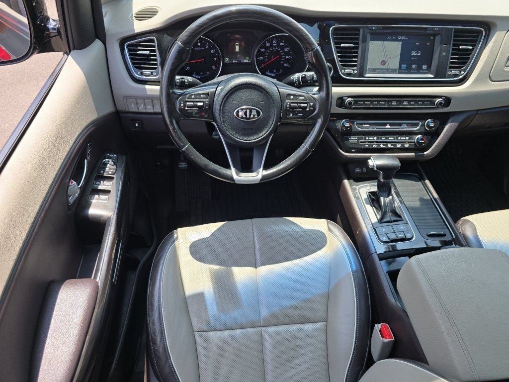 Used 2018 Kia Sedona SX Limited w/ SX Limited Prestige Package FWD image 32