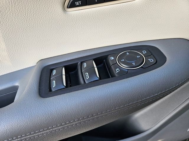 Certified 2025 Cadillac XT5 Premium Luxury image 31