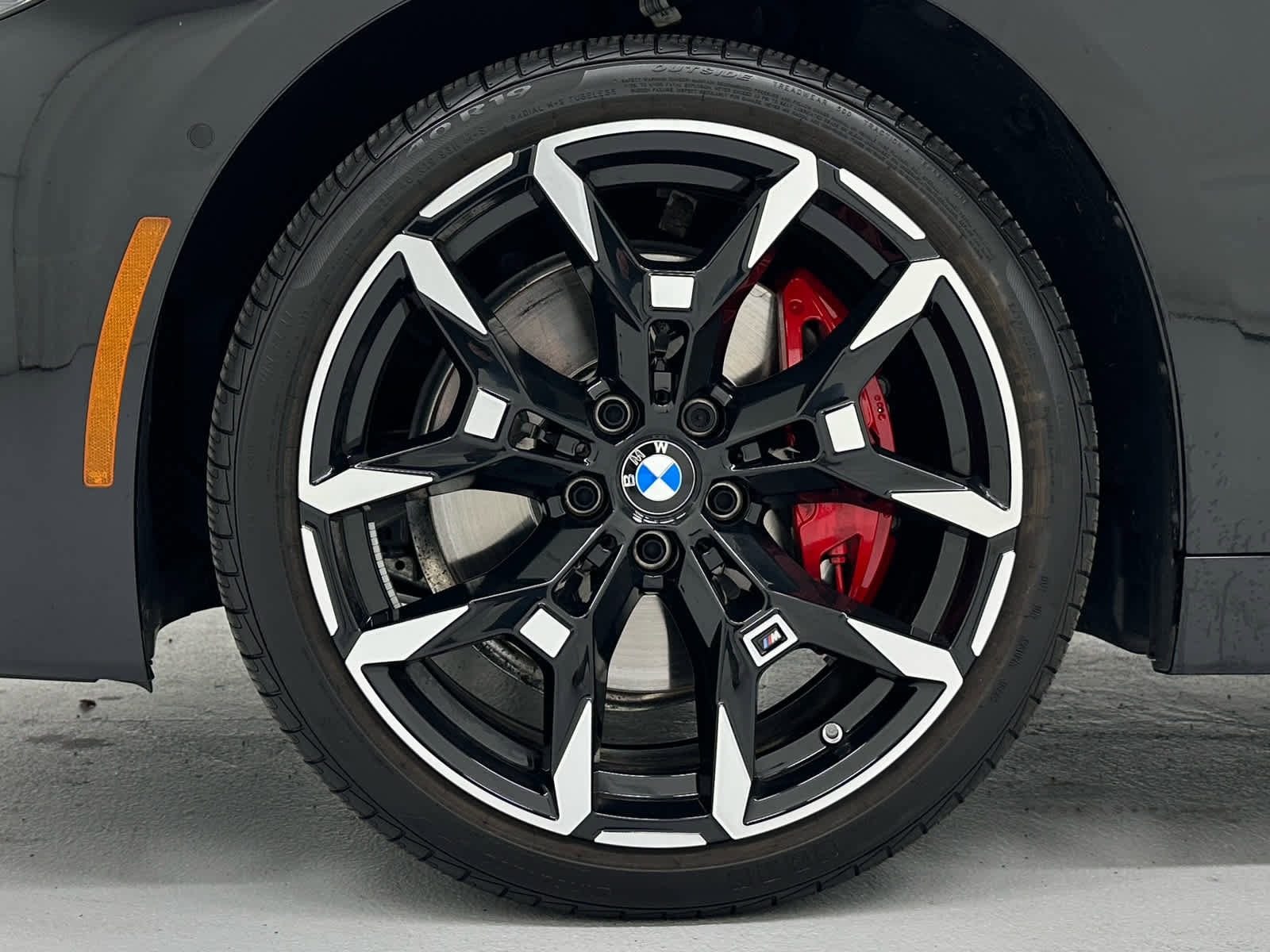 Used 2025 BMW M240i xDrive Coupe AWD/4WD image 9