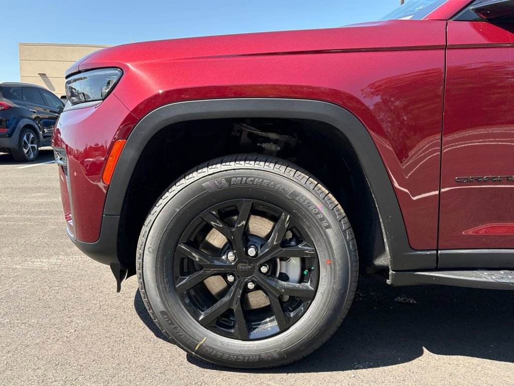 New 2026 Jeep Grand Cherokee L 4WD image 25