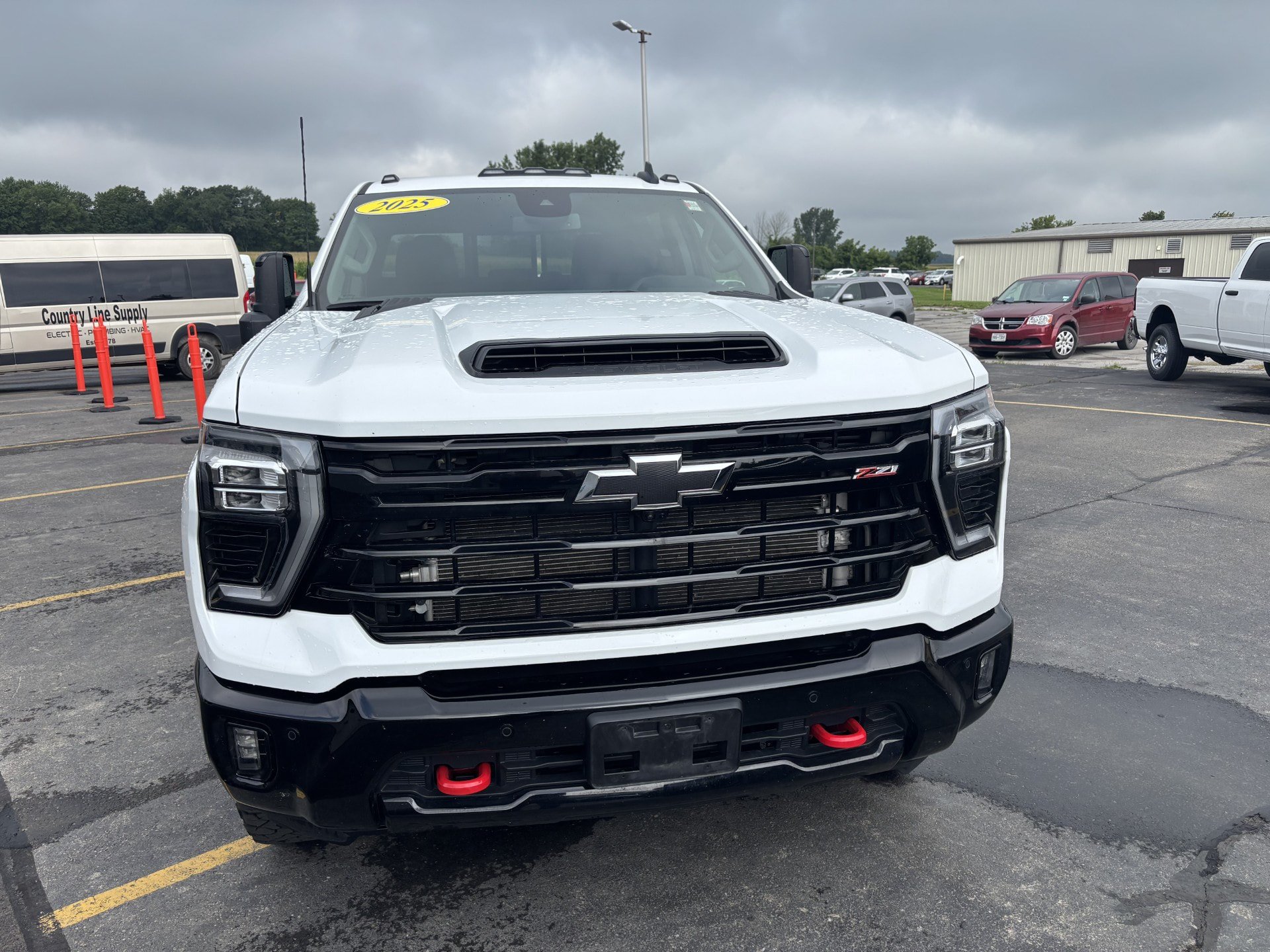 Used 2025 Chevrolet Silverado 2500 LT w/ Trail Boss Package AWD/4WD image 3
