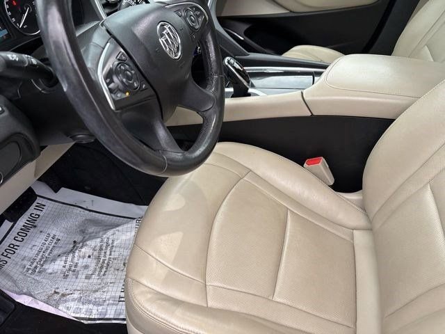 Used 2019 Buick Enclave Premium image 11