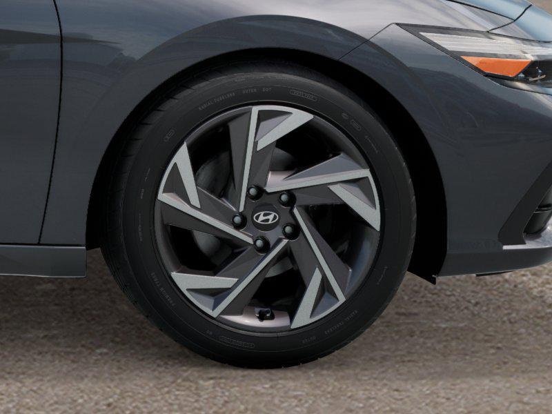 New 2026 Hyundai Elantra Limited image 8