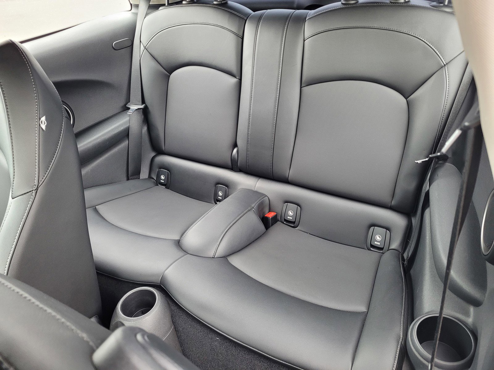 Used 2015 MINI Cooper S FWD image 6