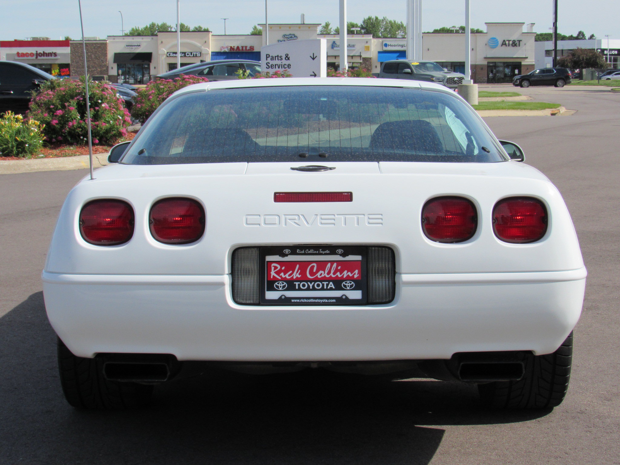 Used 1996 Chevrolet Corvette Coupe RWD image 7