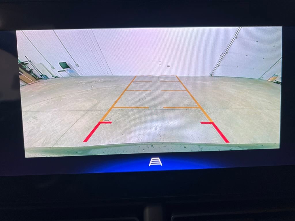 New 2026 Chevrolet Trax ACTIV w/ Sunroof Package image 23