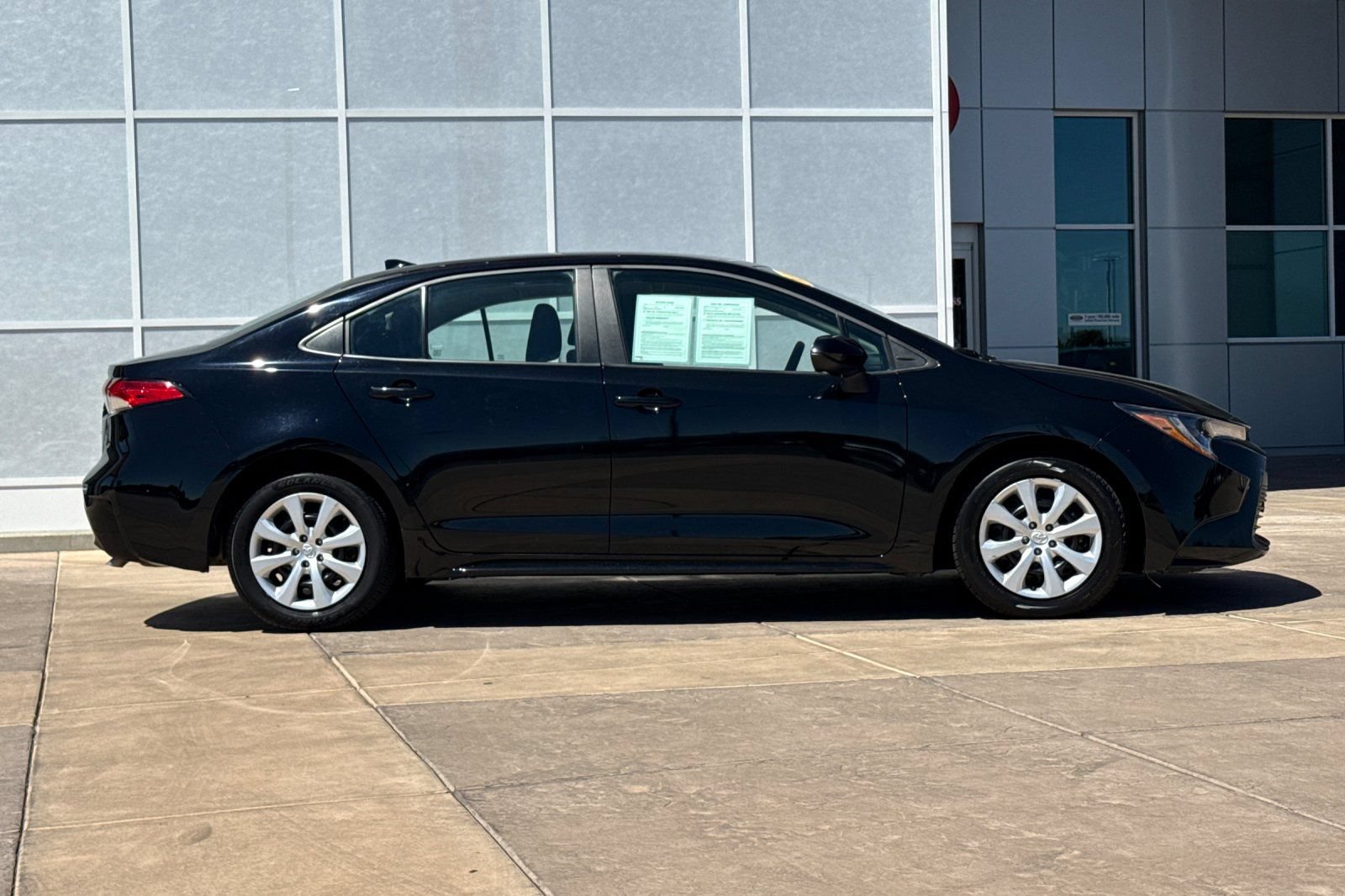 Certified 2024 Toyota Corolla LE FWD image 3