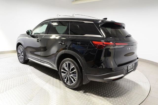 Certified 2026 INFINITI QX60 Luxe w/ Family Package AWD/4WD image 6