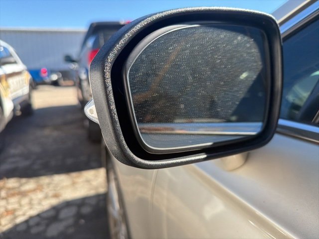 Used 2018 Ford Fusion Platinum image 8