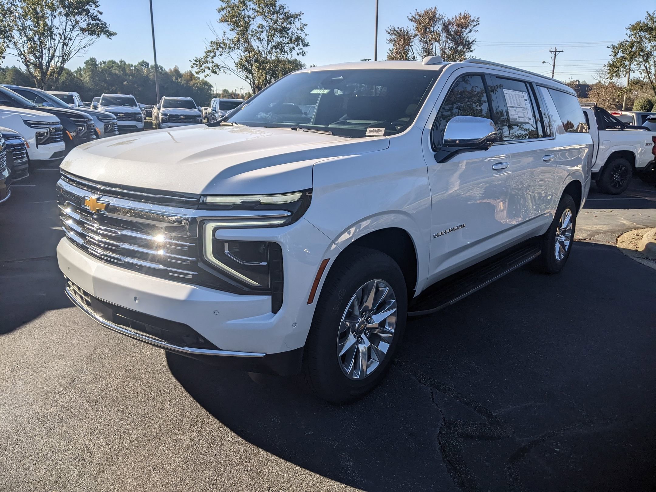 New 2026 Chevrolet Suburban Premier image 3