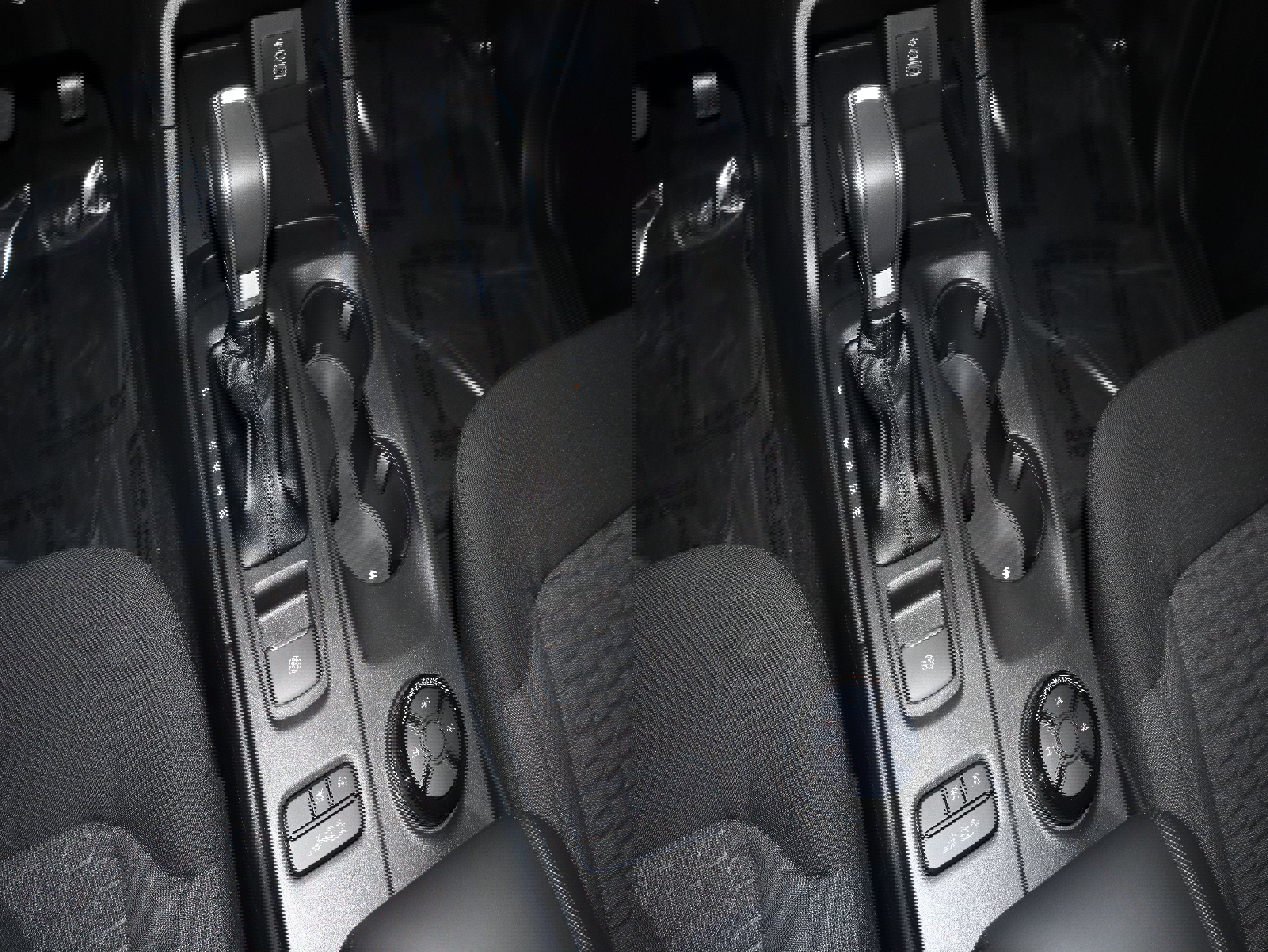 New 2025 Ford Ranger XLT w/ FX4 Off-Road Package image 29