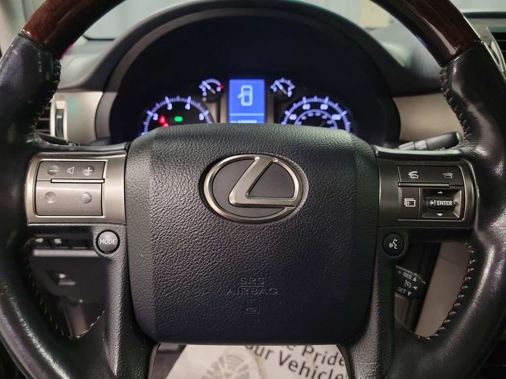 Used 2015 Lexus GX 460 w/ Premium Package image 19