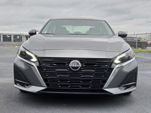 Certified 2025 Nissan Altima 2.5 S FWD image 8