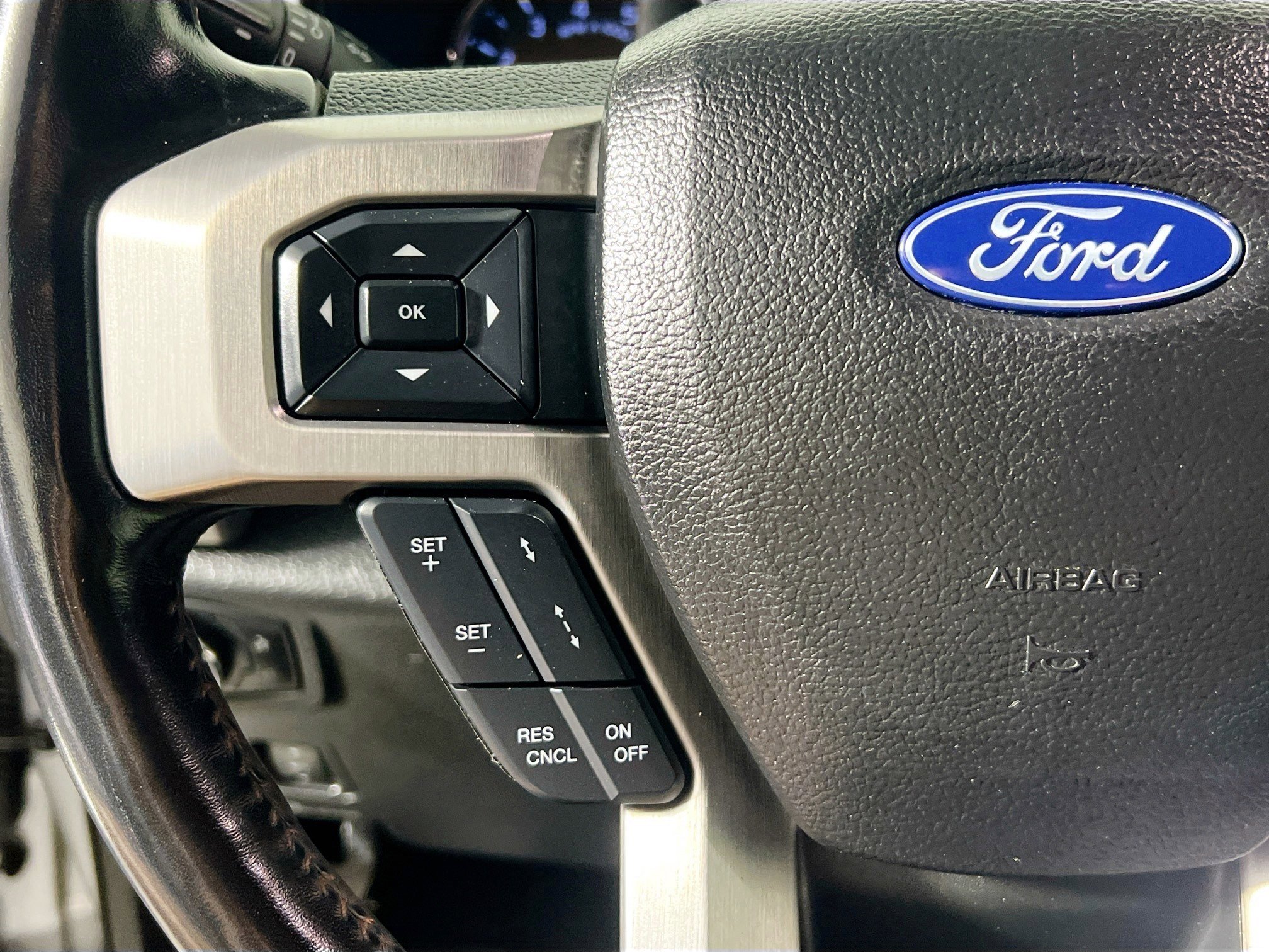 Used 2019 Ford F450 Platinum w/ Platinum Ultimate Package image 18