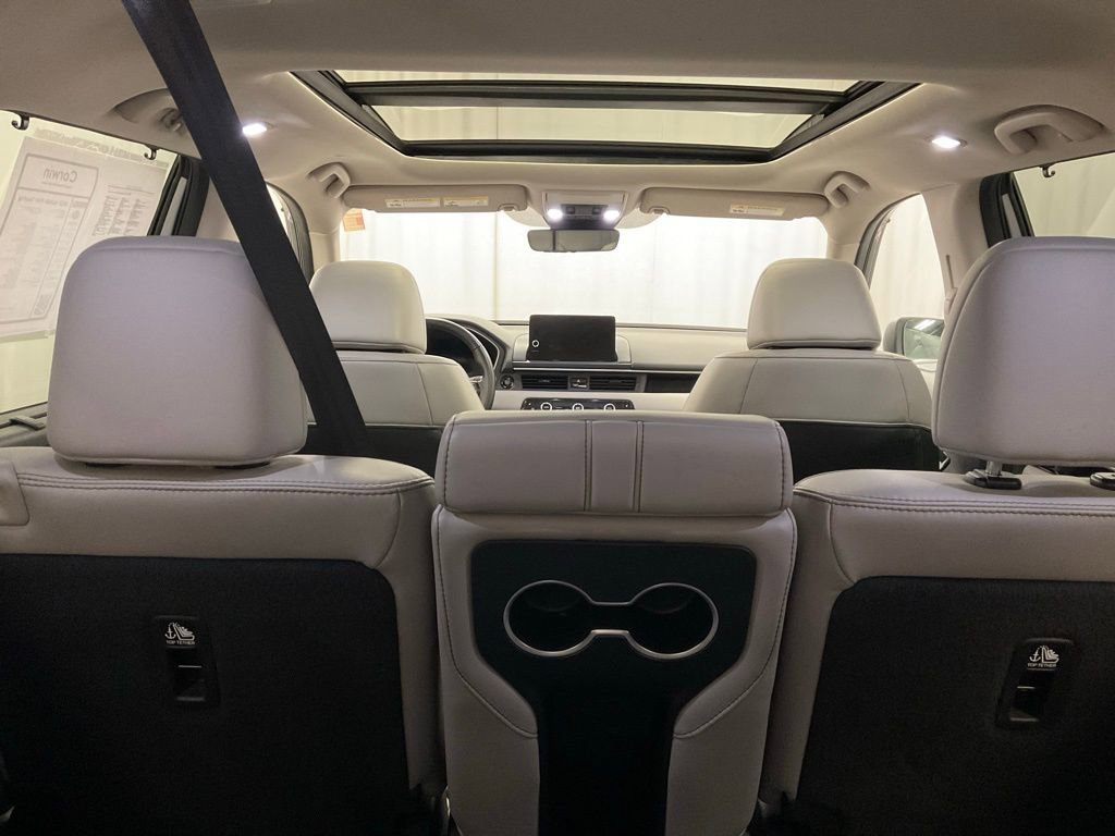 Used 2023 Honda Pilot Touring image 27