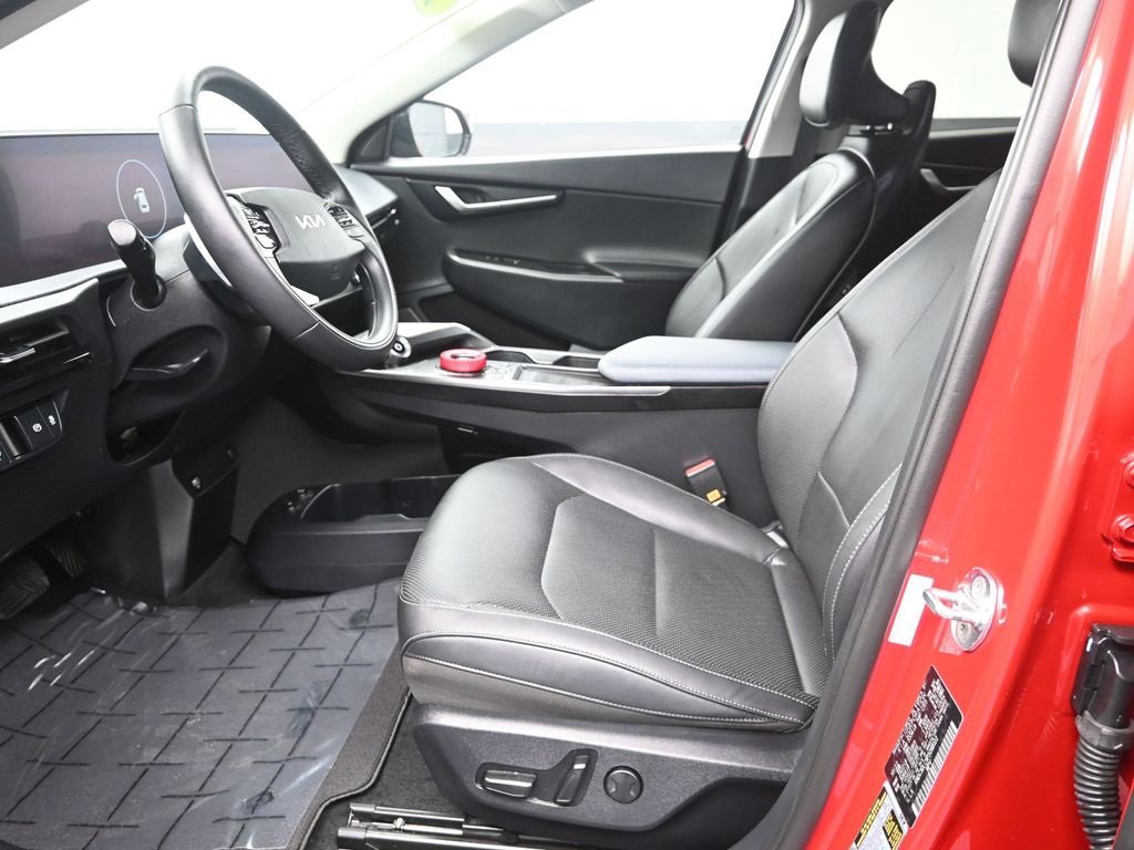 Certified 2023 Kia EV6 Wind w/ Wind Technology Package image 14
