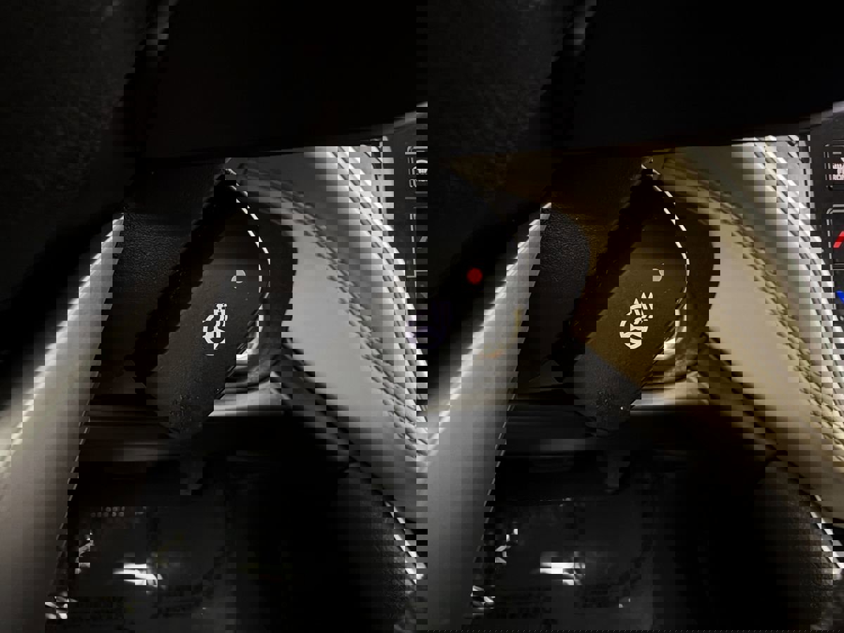 Used 2020 Subaru Outback Limited w/ Popular Package #2 image 12