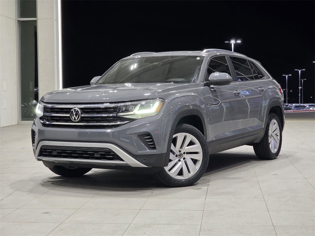Used 2023 Volkswagen Atlas Cross Sport SE w/ Panoramic Sunroof Package