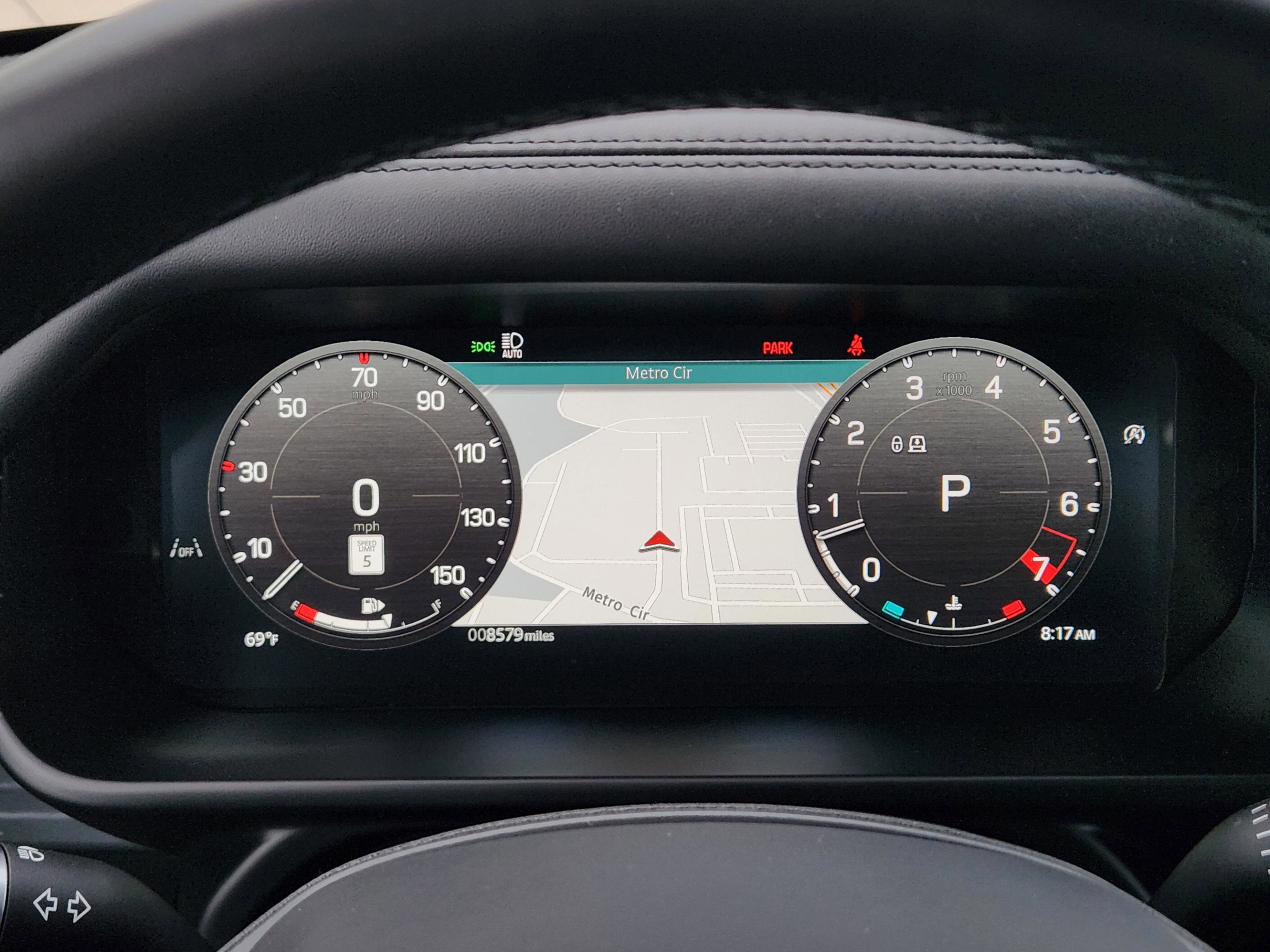 Certified 2025 Land Rover Defender 110 X-Dynamic SE image 16