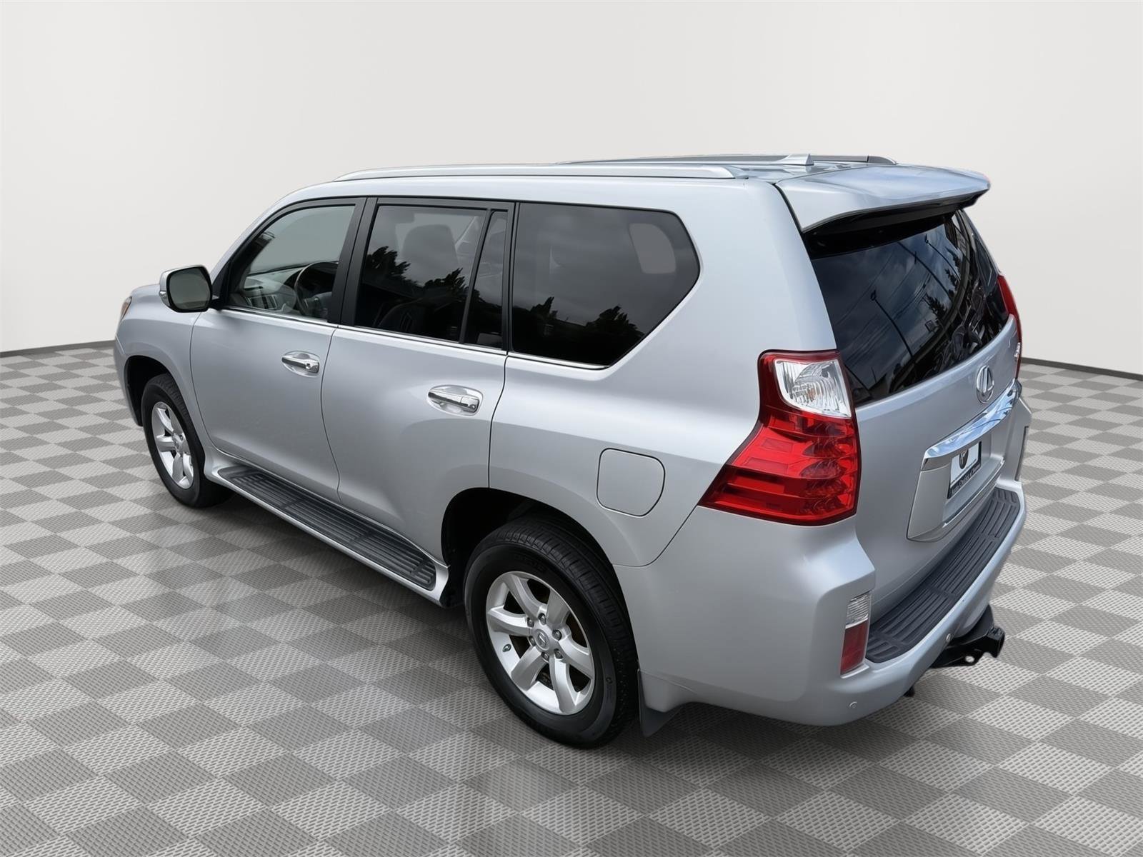 Used 2011 Lexus GX 460 w/ Comfort Plus Pkg image 11