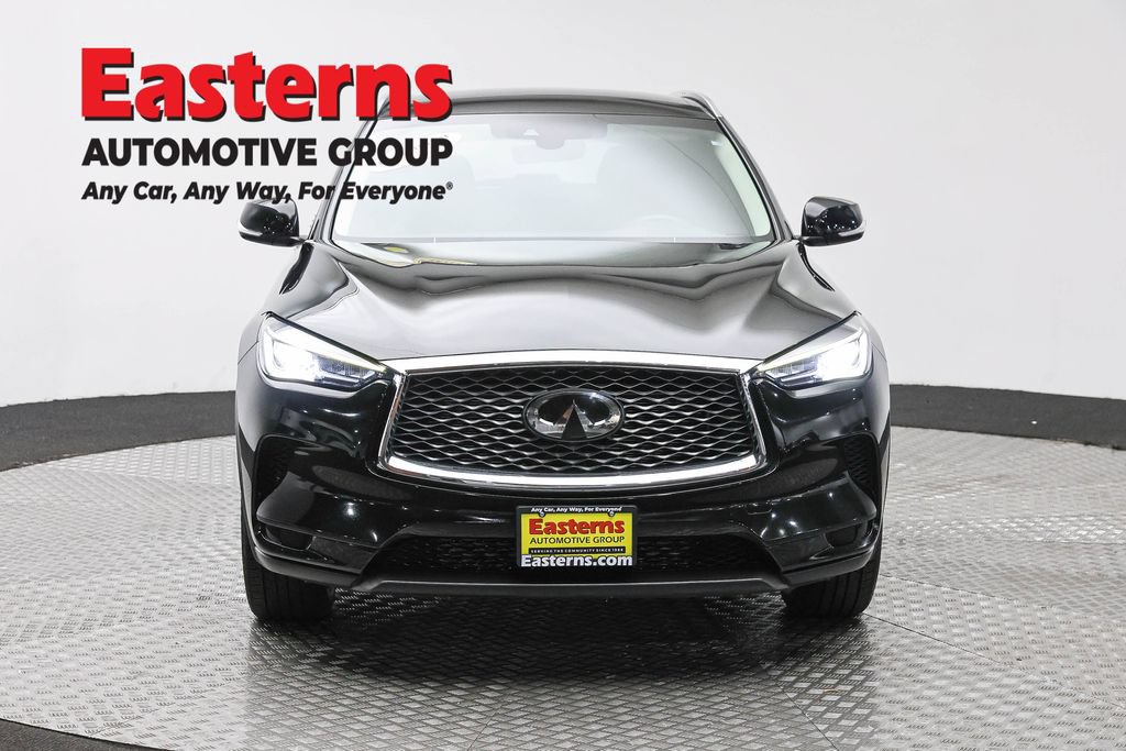 Used 2023 INFINITI QX50 Luxe AWD/4WD image 2