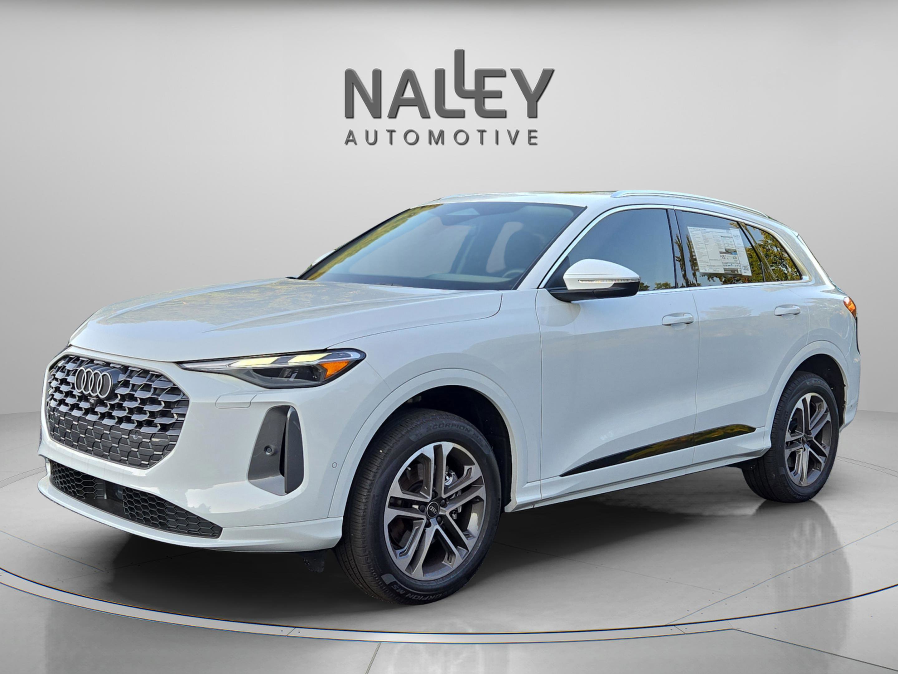 New 2025 Audi Q5 Premium