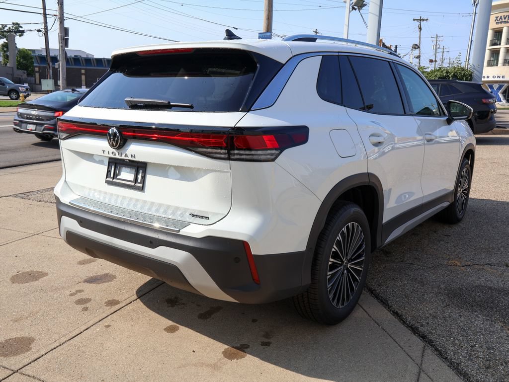 New 2026 Volkswagen Tiguan S AWD/4WD image 5