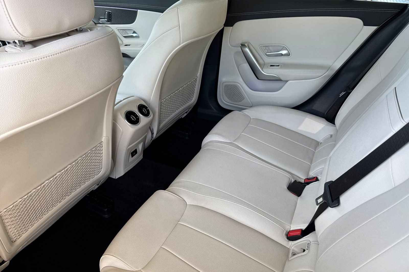 Certified 2025 Mercedes-Benz CLA 250 image 13