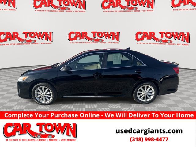 Used 2012 Toyota Camry XLE image 1