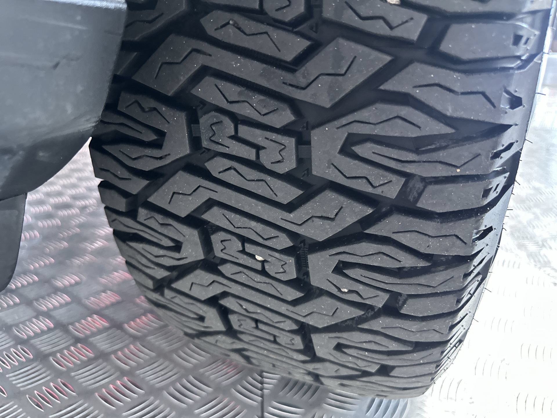 Used 2013 Land Rover LR4 HSE AWD/4WD image 27