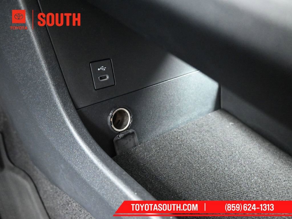 Used 2026 Toyota bZ FWD image 24