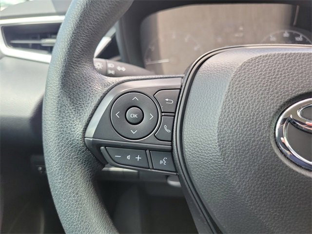 Used 2025 Toyota Corolla LE image 15