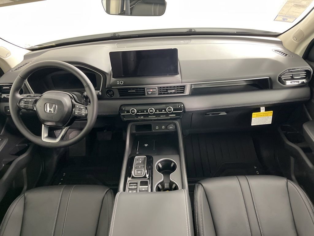 New 2026 Honda Pilot Touring image 21