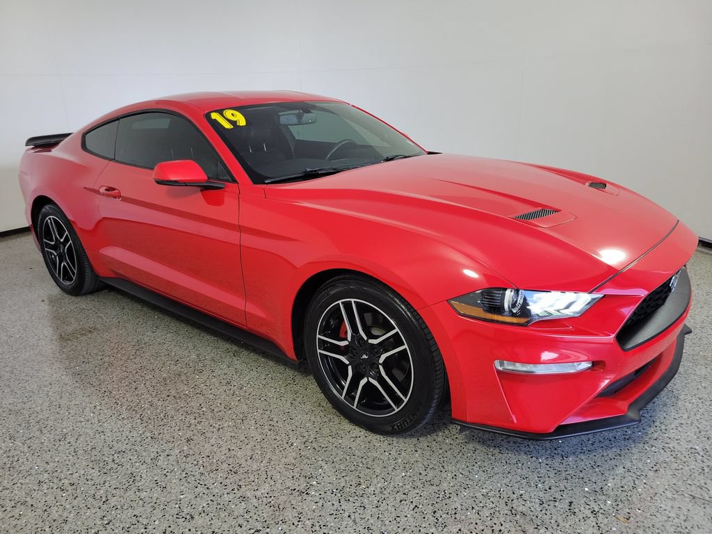 Used 2019 Ford Mustang Premium RWD image 30