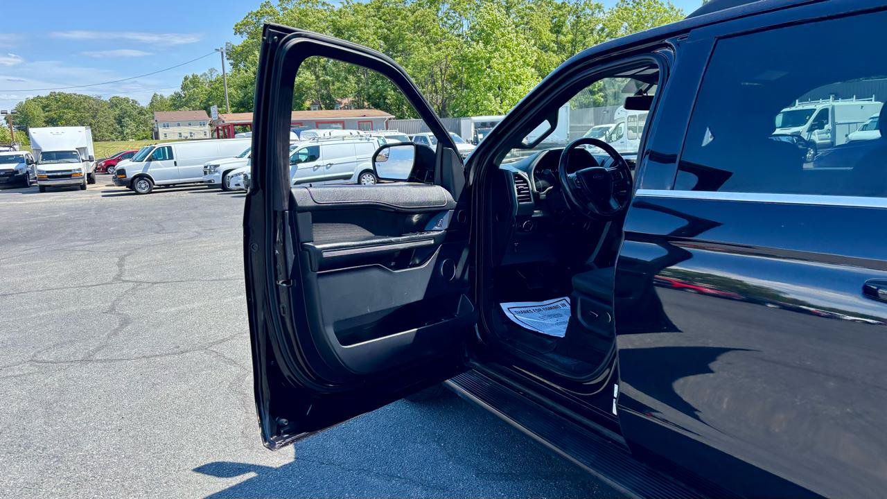 Used 2019 Ford Expedition Max XLT AWD/4WD image 14