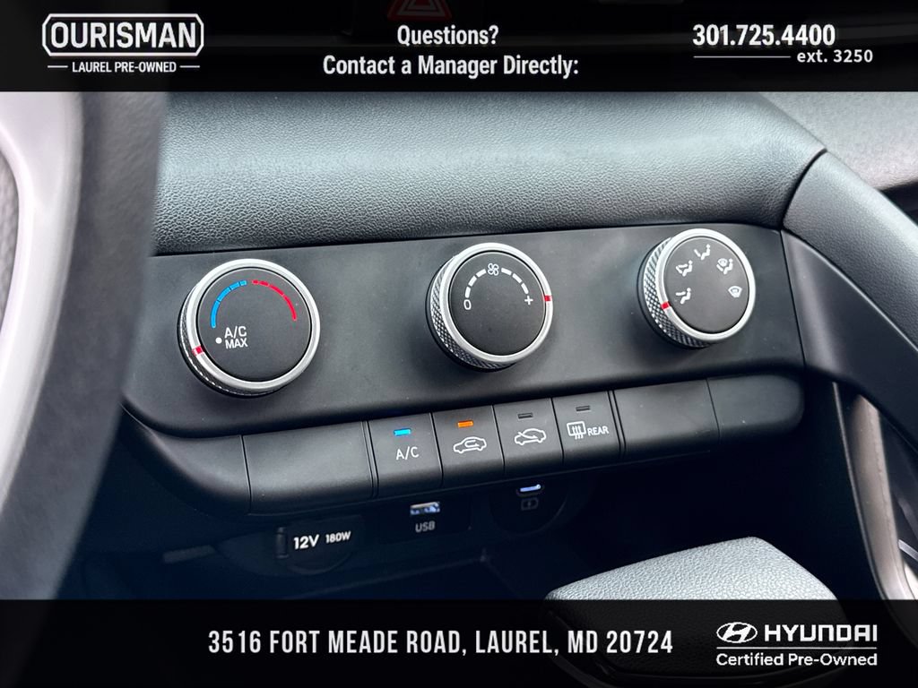 Certified 2025 Hyundai Elantra SE FWD image 13