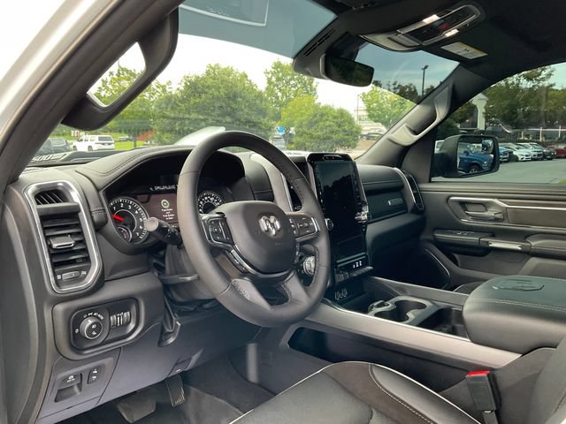 Used 2025 RAM 1500 Laramie AWD/4WD image 16