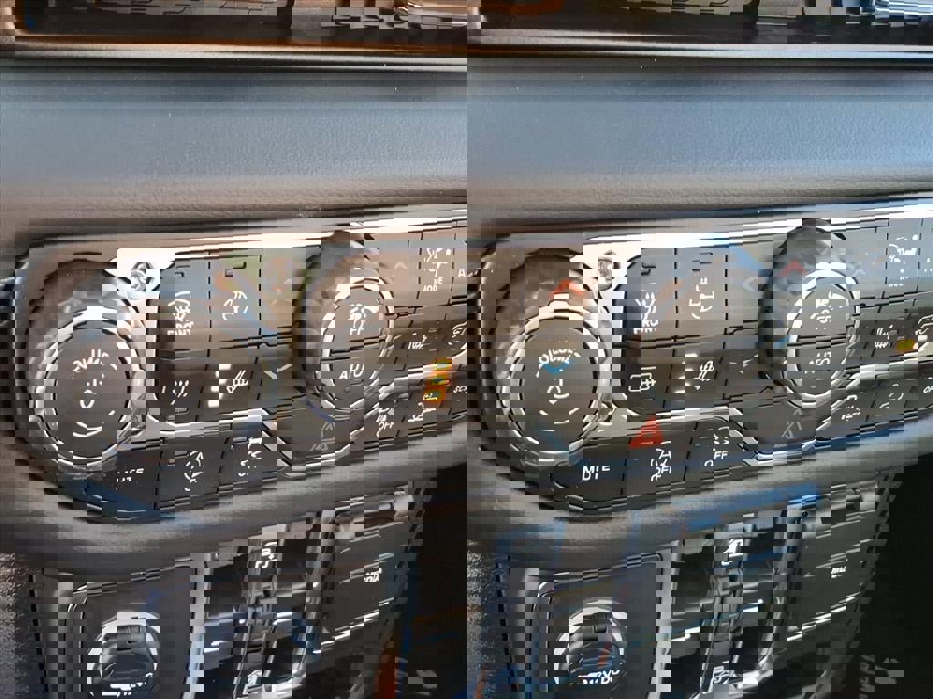 New 2026 Jeep Wrangler Unlimited Sahara image 19