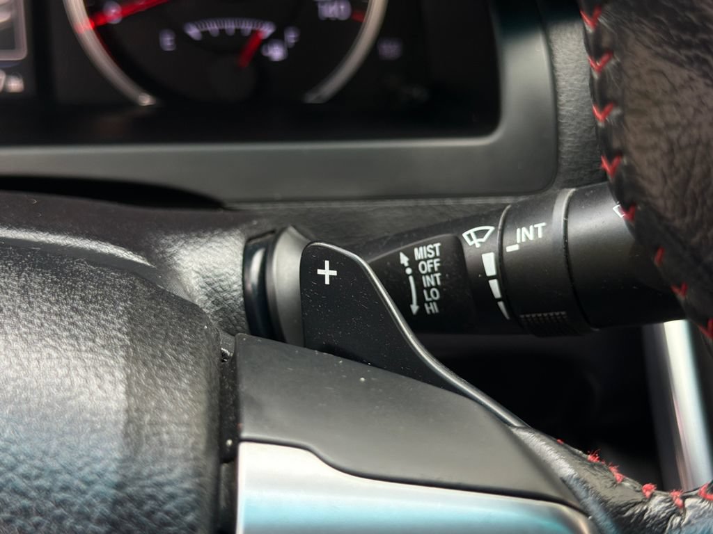 Used 2015 Toyota Camry XSE w/ Moonroof Package FWD image 29