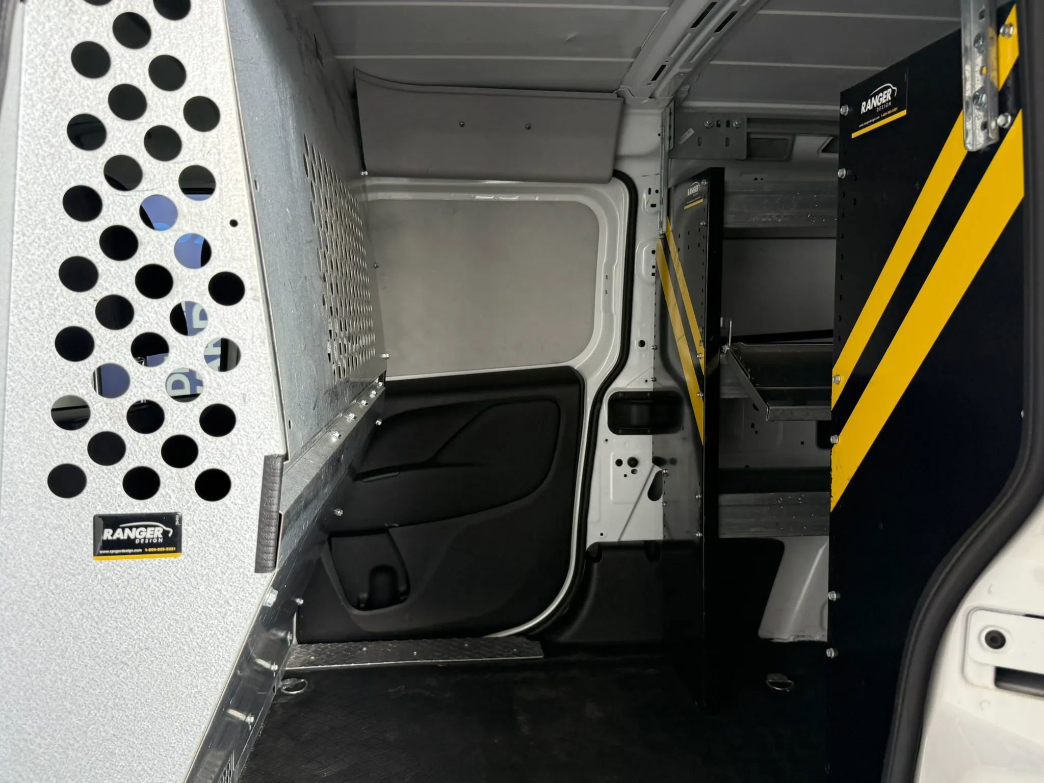 Used 2019 RAM ProMaster City Tradesman FWD image 21