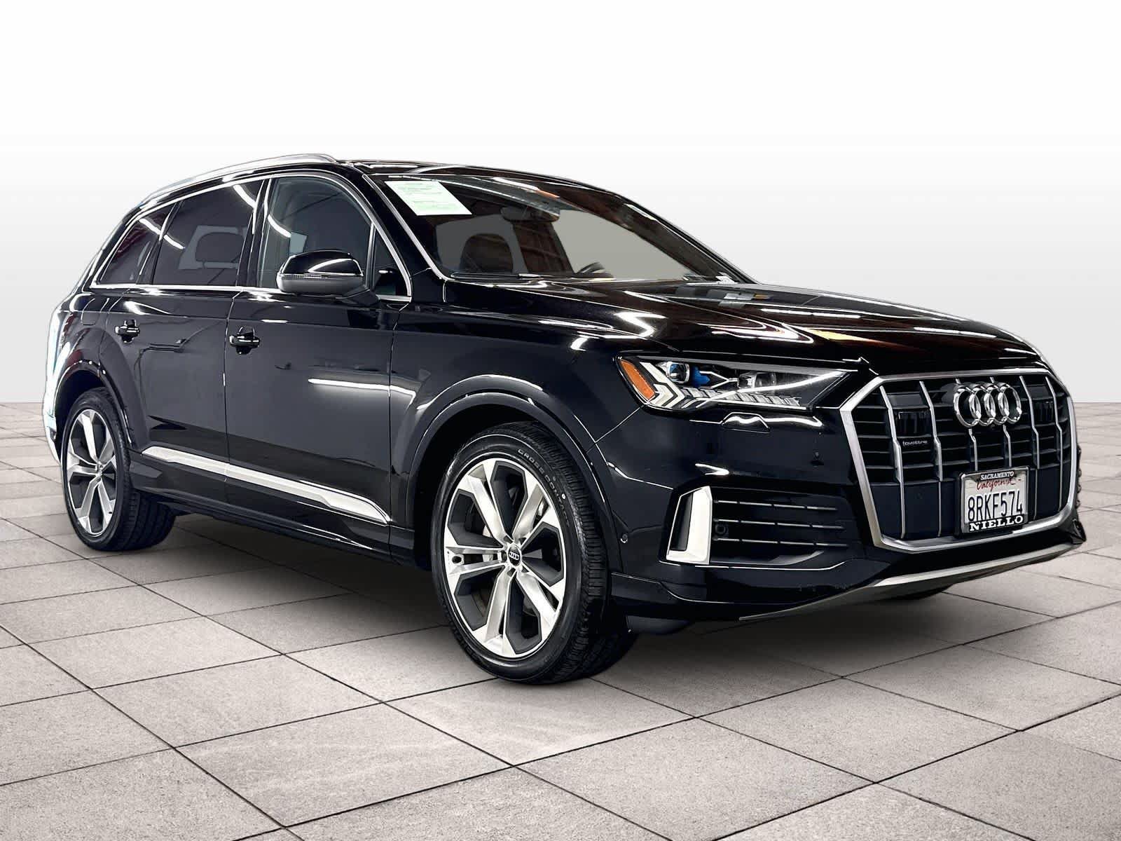 Used 2020 Audi Q7 3.0T Prestige w/ Prestige Package AWD/4WD image 2