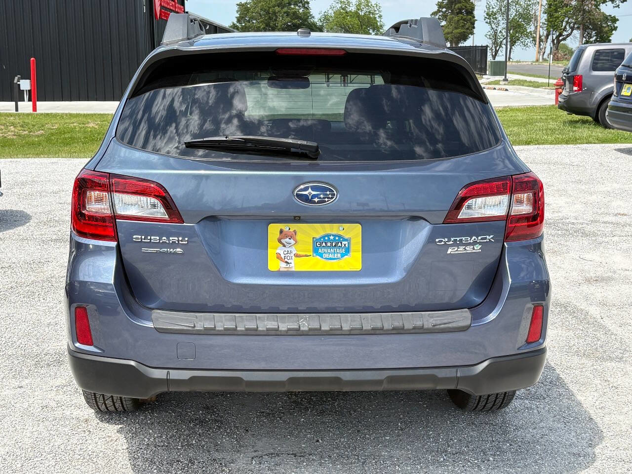Used 2015 Subaru Outback 2.5i Limited AWD/4WD image 12