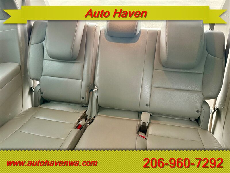 Used 2011 Honda Odyssey EX-L image 12