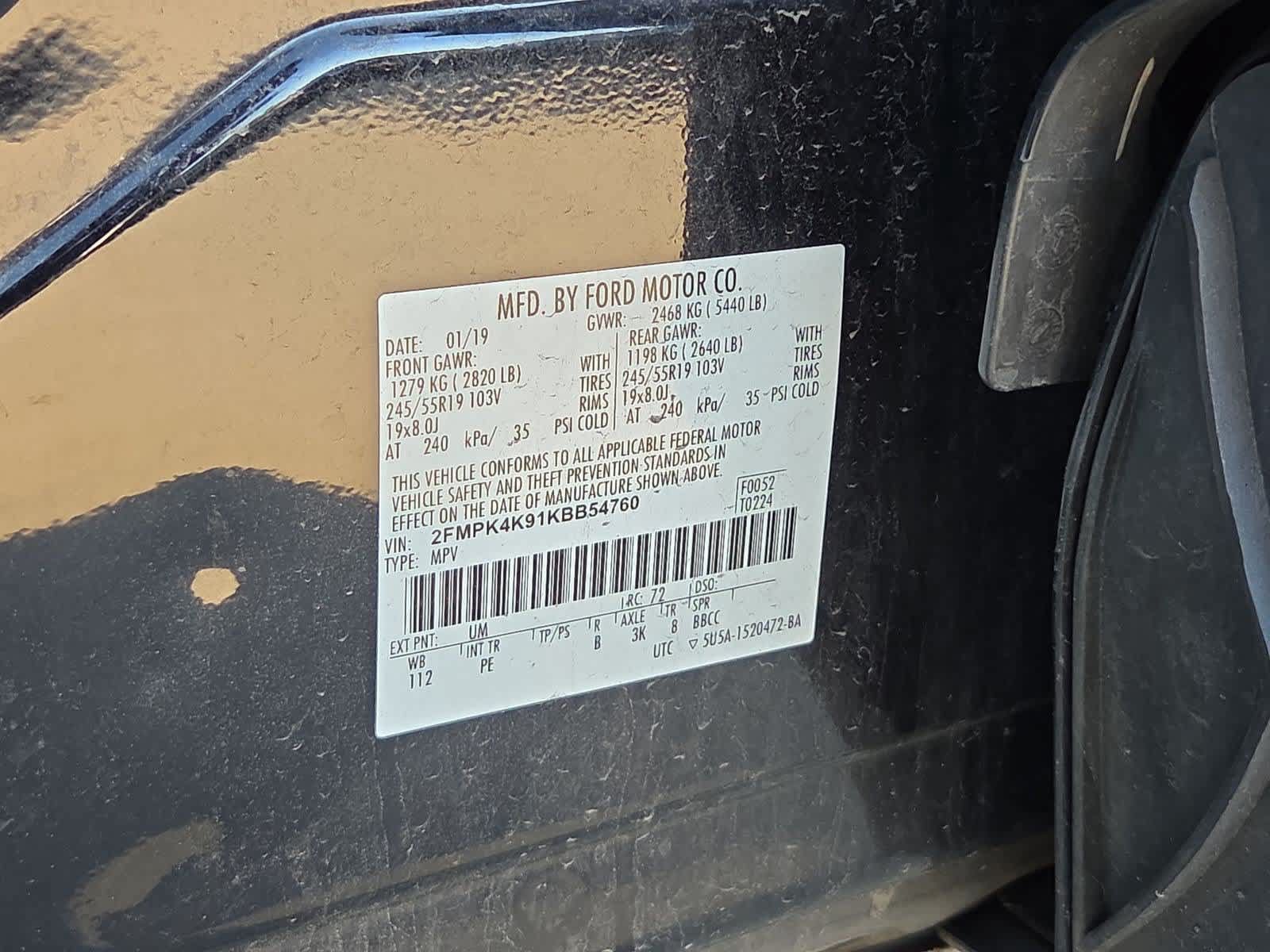 Used 2019 Ford Edge Titanium w/ Equipment Group 301A AWD/4WD image 37